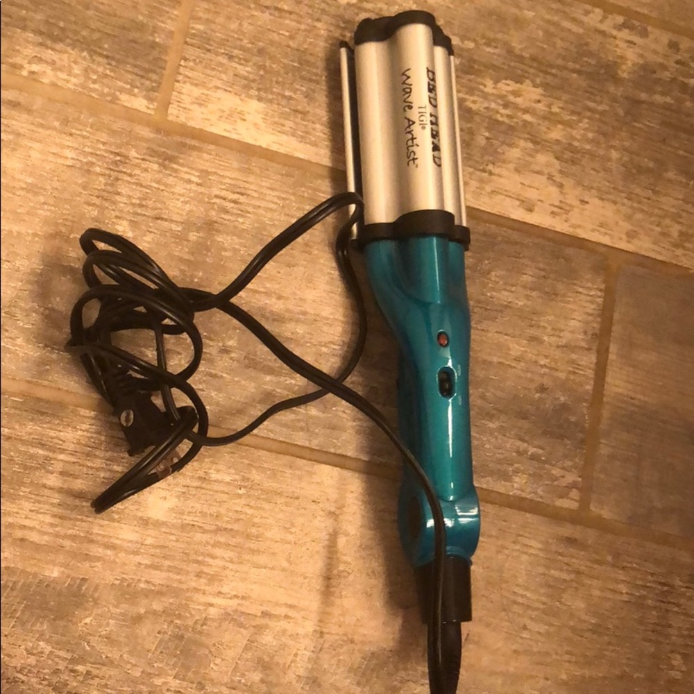 TIGI Bed Head Wave Artist